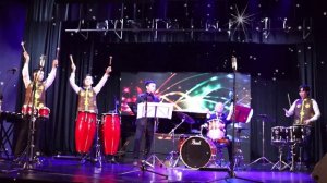 Ансамбль ударных инструментов "Ойна", Гюнтер Кизант "Разговор барабанов".