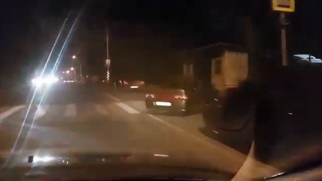 Нелегальные гонки на «пятом» устроили байкеры и стритрейсеры Волгодонска