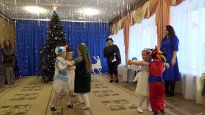 Новогодний танец, средняя группа №11
