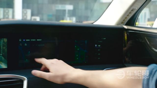 The Hongqi E-HS9 Is A Rolls-Royce EV At 1/5 The Price смотреть онлайн