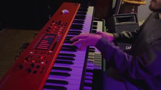 Gibson G-101 and Harpsichord смотреть онлайн