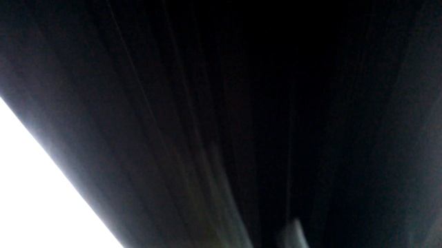 Положил телефон под поезд смотреть онлайн