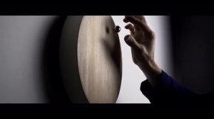 Настенные часы с магнитной левитацией