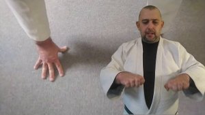 КАК ПОСТАВИТЬ СМЕРТЕЛЬНЫЙ УДАР.  Как сделать тренажер для отработки смертельных ударов.