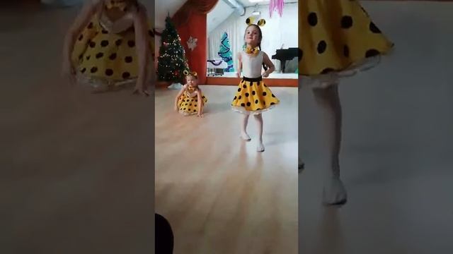 Веселые мышата смотреть онлайн