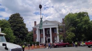 Vindicatrix statue removed from the Confederate Jefferson Davis Memorial on Monument Avenue