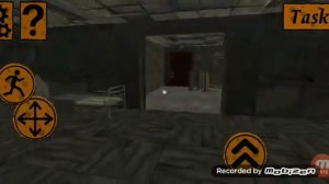 Играю в игру псих больницу соседей Губки боба😱
