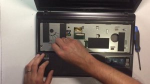Разборка ноутбука Asus X55VD