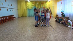 ИГРА С ГНОМОМ НА ОСЕННЕМ УТРЕННИКЕ.