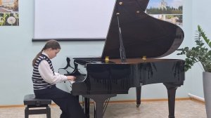 А.Гедике "Пьеса" соч.6 номер 17, исп. Баландина  Софья