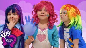 Ужасный день рождение Пинки Пай! Радуга Дэш и Твайлайт пытались сделать сюрприз.