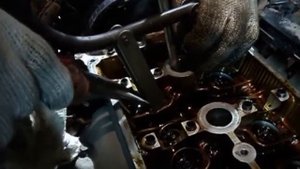 Mazda   замена сальников   без снятия башки