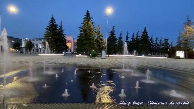 Цветные фонтаны! Троицк, Челябинская область Центральная площадь! Малые города России-Троицк!