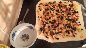 Яблочный штрудель из слоеного теста. С яблоками очень вкусно!