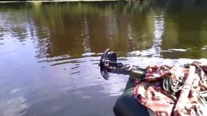 Подъем якоря и фиксирование его на надувной лодке