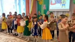 "И на ложках мы сыграем" подготовительная группа №10