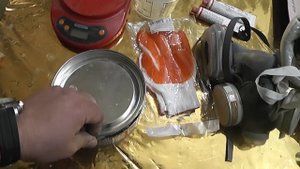 Работа с полиэфирной смолой, меры безопасности