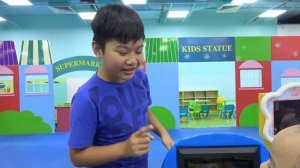 Johny johny yes papa with baby cute at indoor playground for kids and family fun - ジョニージョニーはいパパ