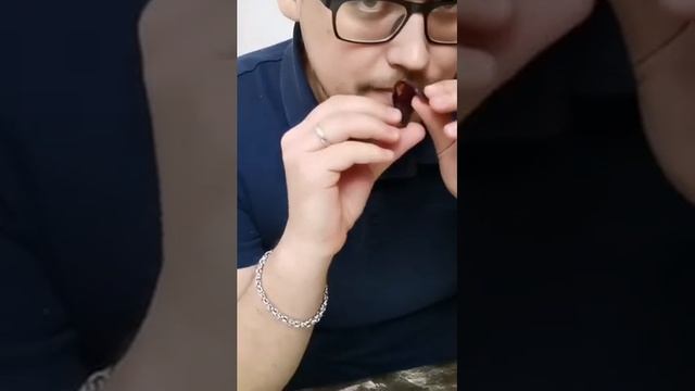 Азат Абитов казылык серләрен ача.