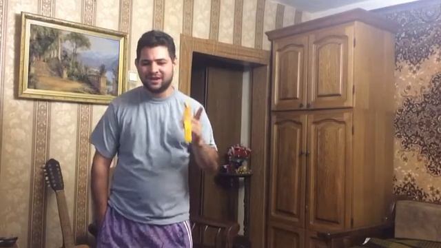 Туз крутит четки под Долю воровскую смотреть онлайн