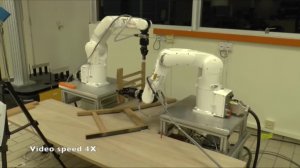 Роботы собирают мебель из Ikea 