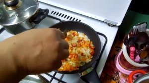 Суп с копчёной колбасой