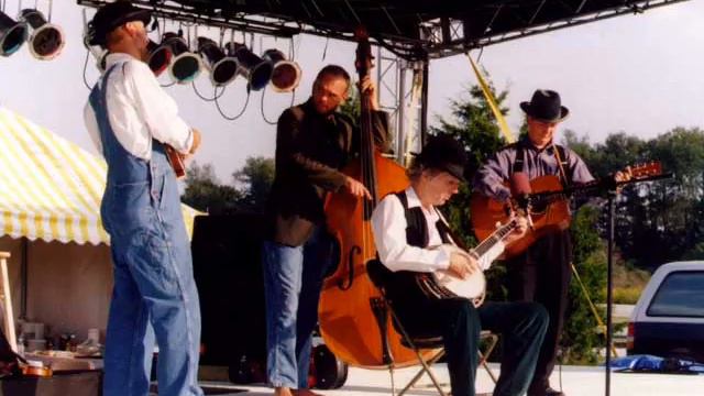 Back in the Goodle Days - John Hartford смотреть онлайн