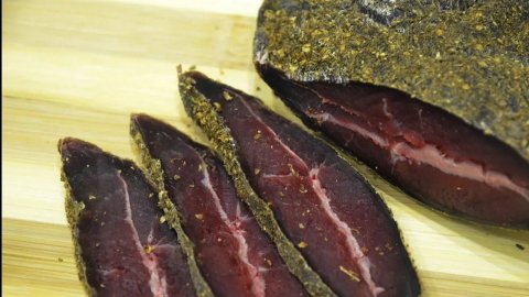 Вяленое мясо из говядины или как просто приготовить бастурму.