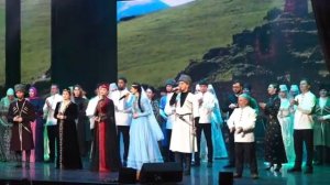 Квартет – (Мовсар Аксагов, Абдула Балаев, Хава Евлоева, Лолита Хашагульгова) - «Сердце земли моей» (