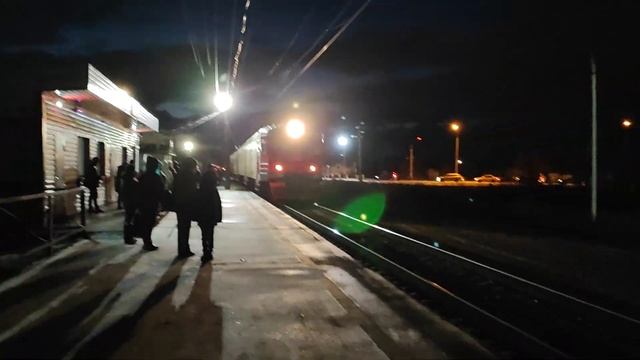 Электропоезд ЭТ2М-081 сообщением Ложок - Новосибирск-Главный смотреть онлайн