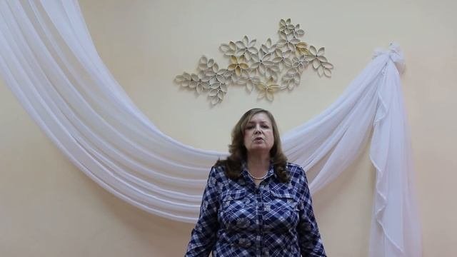 Сегодняшний день Автор Андрей Дементьев. Читает  Наталья Зайцева
