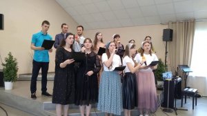 "Вижу Бога каждый день" - песня.