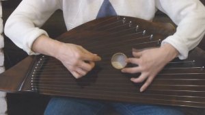 Школа игры на 18-струнных крыловидных гуслях. Урок 9. Игра перебором двумя руками (М. Гавриленко)