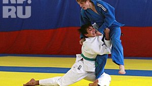 Основу дзюдо составляют броски, болевые приёмы, удержания и удушения, как в стойке, так и в партере