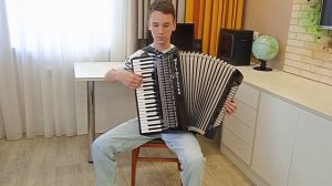 Голубой вагон (В. Шаинский) на аккордеоне.