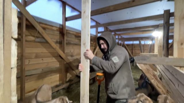 СТРОЙКА НАЧИНАЕТСЯ! ГОТОВИМСЯ К ПЕРЕЕЗДУ! НАША ФЕРМА! ЖИЗНЬ ПРОСТЫХ ЛЮДЕЙ В ДЕРЕВНЕ! смотреть онлайн