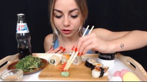 АСМР Суши Роллы 🍣🥢 Звуки еды 👄🍱 ASMR Mukbang SUSHI ROLLS Let's Eat 땅 寿司