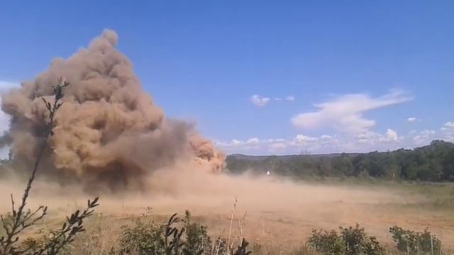 Combat Engineer: Demo Range смотреть онлайн