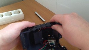 Что внутри электронных LED часов VST