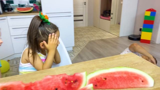 Настя Амми и детские истории про вирусы смотреть онлайн