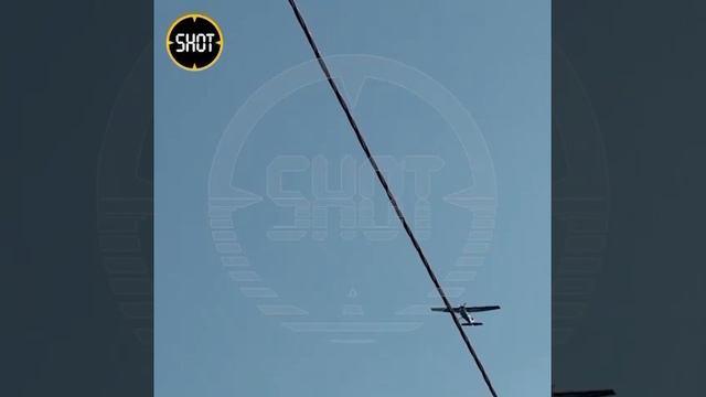 Один из типов БПЛА– ударный дрон UJ-22 Airborne

Дрон способен пролетать до 800 километров, поднимае