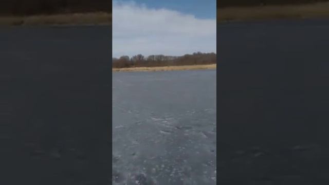 Проверка на прочность льда. смотреть онлайн