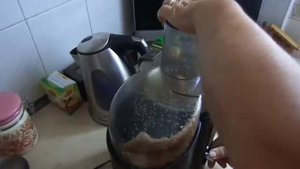Как почистить мелкую молодую картошку