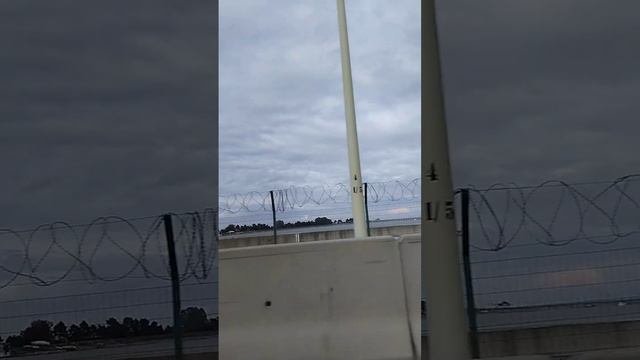 проезжаем г.Краснодар. И Краснодарское водохранилище!