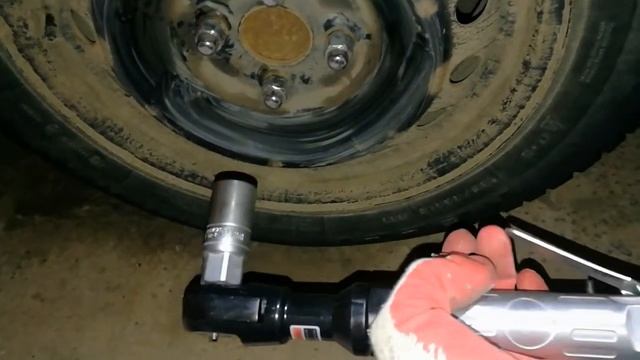 Обзор пневмоключа с Алиэкспрес. Тест пневмотрещетки. смотреть онлайн