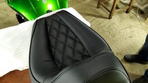 Bajaj Avenger 220. Новые седла. Большой БОСС и Классика