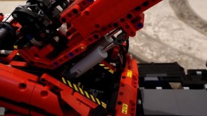 LEGO Technic 42082 НЕВЕРОЯТНО В 6 ЛЕТ СОБРАЛ СЛОЖНЕЙШИЙ