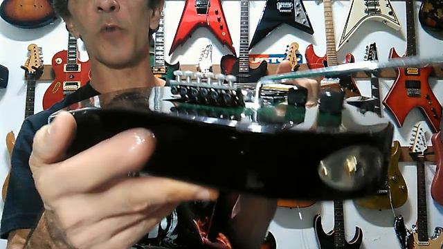 FLOYD ROSE nova em uma guitarra Aria Pro II Excel Séries. #Ibanez #Guitar #Luthieria #Guitarra смотреть онлайн