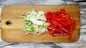 Суп с перловкой и овощами на говяжьем бульоне
