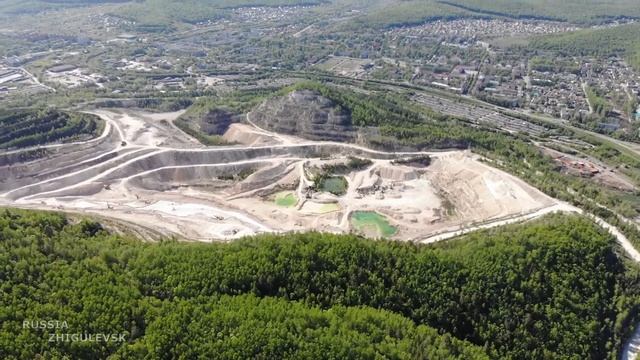 Жигулёвская ГЭС. ТОЛЬЯТТИ. С высоты полёта. смотреть онлайн